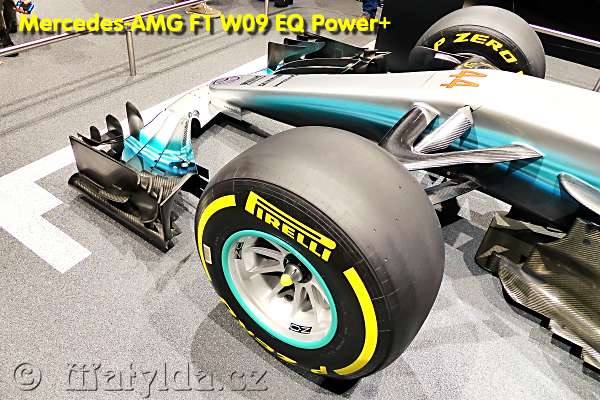 Mercedes-AMG F1 W09 EQ Power+